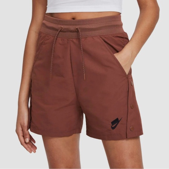 Nike Women’s Small Brown Rust Woven Recycled Nylon Tear Away Shorts - Picture 1 of 10